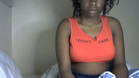 Snapshot of novaah chatting on 10.13.25 novaah online show from 10.13.25