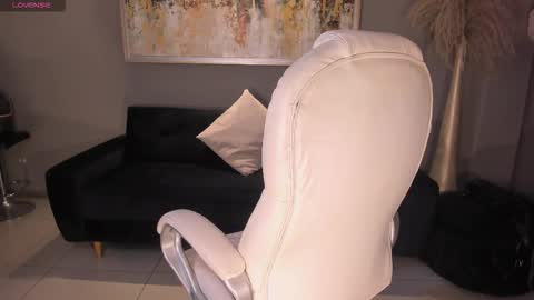 Nova online show from 10.25.25