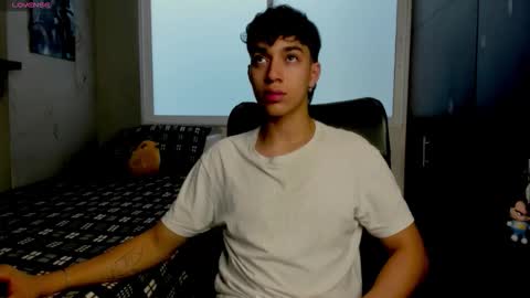 Snapshot of noxx_stark chatting on 02.04.26 Noxx online show from 02.04.26