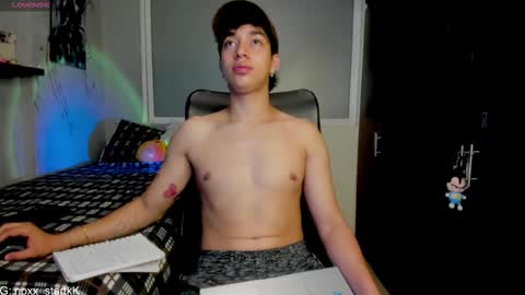 Snapshot of noxx_stark chatting on 03.12.26 Noxx online show from 03.12.26