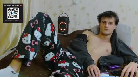 Snapshot of nuar_x chatting on 03.07.26 Nuar X online show from 03.07.26