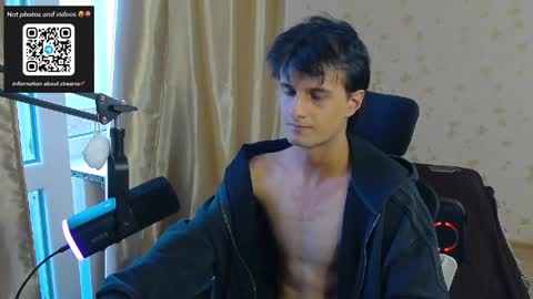 Snapshot of nuar_x chatting on 03.28.26 Nuar X online show from 03.28.26
