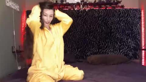 Snapshot of nudenastycouple69 chatting on 10.31.25 nudenastycouple69 online show from 10.31.25