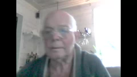 Snapshot of nudistjavist chatting on 11.17.25 Haky online show from 11.17.25