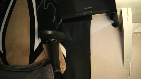 Snapshot of nudusmaximus chatting on 02.11.25 nudusmaximus online show from 02.11.25