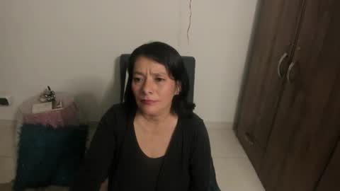 Snapshot of nuit_rose chatting on 06.06.26 nuit_rose online show from 06.06.26