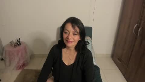 Snapshot of nuit_rose chatting on 07.14.26 nuit_rose online show from 07.14.26