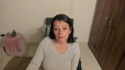 Snapshot of nuit_rose chatting on 07.24.26 nuit_rose online show from 07.24.26