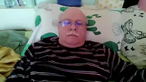 nukiss online show from 02.22.25