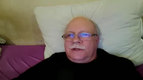 nukiss online show from 02.26.25