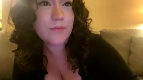 Snapshot of numb__nut chatting on 10.09.25 numb__nut online show from 10.09.25