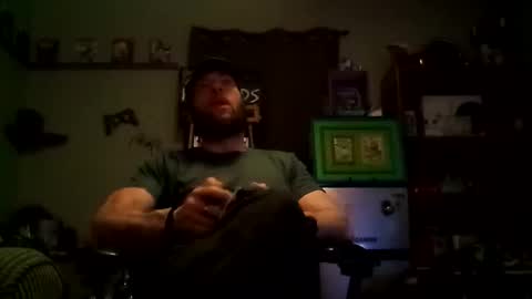 Snapshot of number1dad_ chatting on 02.04.25 Awwwww Hey Sweetie Pies. Welcome To The Sweetie Pie Lounge. Enjoy The Dad-Cast. SweetCorny Fun-loving Dad Talk. online show from 02.04.25