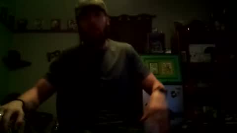 Snapshot of number1dad_ chatting on 02.12.25 Awwwww Hey Sweetie Pies. Welcome To The Sweetie Pie Lounge. Enjoy The Dad-Cast. SweetCorny Fun-loving Dad Talk. online show from 02.12.25