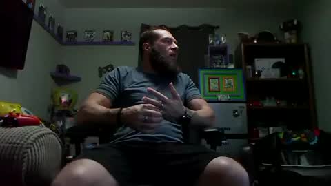 Snapshot of number1dad_ chatting on 09.23.25 Awwwww Hey Sweetie Pies. Welcome To The Sweetie Pie Lounge. Enjoy The Dad-Cast. SweetCorny Fun-loving Dad Talk. online show from 09.23.25