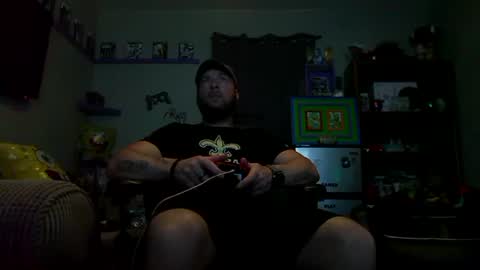 Snapshot of number1dad_ chatting on 10.13.25 Awwwww Hey Sweetie Pies. Welcome To The Sweetie Pie Lounge. Enjoy The Dad-Cast. SweetCorny Fun-loving Dad Talk. online show from 10.13.25