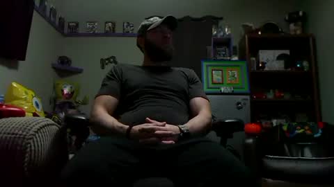 Snapshot of number1dad_ chatting on 11.06.25 Awwwww Hey Sweetie Pies. Welcome To The Sweetie Pie Lounge. Enjoy The Dad-Cast. SweetCorny Fun-loving Dad Talk. online show from 11.06.25