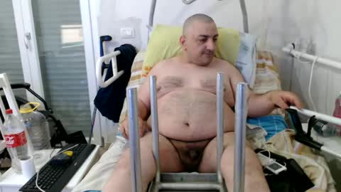Snapshot of nunzio19811213 chatting on 06.18.26 nunzio19811213 online show from 06.18.26