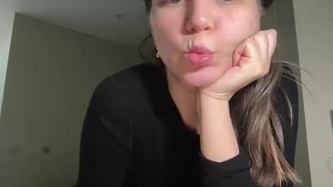 Snapshot of nursedoll chatting on 02.11.26 Ema online show from 02.11.26