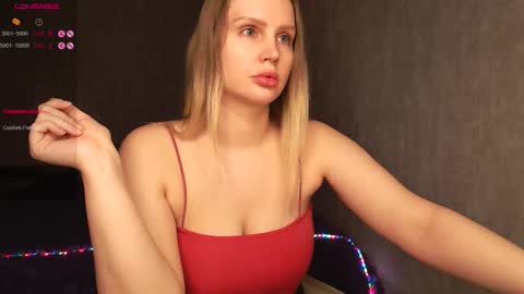 Snapshot of nutcrewlove chatting on 01.09.26 WEELCOMEEEEEEEEEE online show from 01.09.26