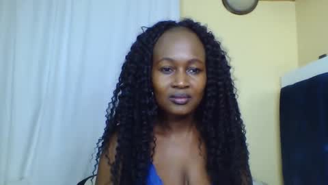 Snapshot of nutgal_ chatting on 10.22.25 nutgal online show from 10.22.25