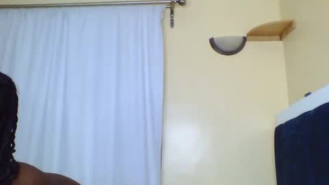 Snapshot of nutgal_ chatting on 10.26.25 nutgal online show from 10.26.25