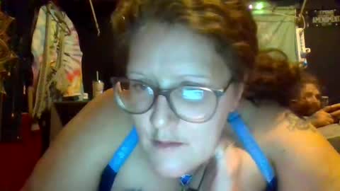 nutthousefunnyfarm online show from 12.19.25