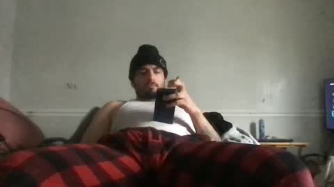 Snapshot of nxleon chatting on 12.22.25 nxleon online show from 12.22.25