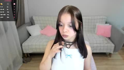 Snapshot of nya_babe chatting on 02.18.26 nya_babe online show from 02.18.26