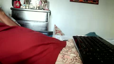 KN online show from 10.05.25