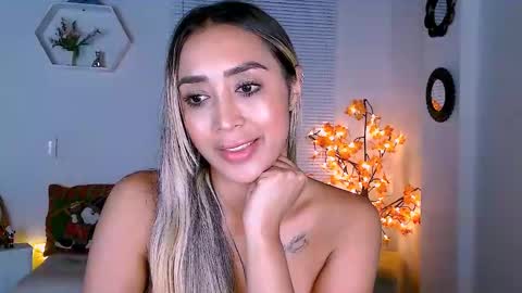 Nycole online show from 12.13.24