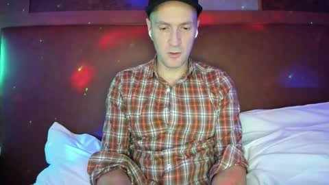 Snapshot of nyhudsonvalleyfun chatting on 01.07.26 HudsonValleyNYfun online show from 01.07.26