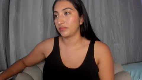 Snapshot of nykhor_paul chatting on 01.18.26 Vanessa online show from 01.18.26