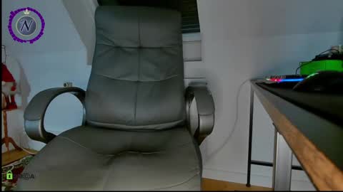 Nyl0nnickb0y online show from 01.23.25