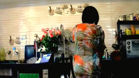 Snapshot of nylonseductress chatting on 11.15.25 Scarlett online show from 11.15.25