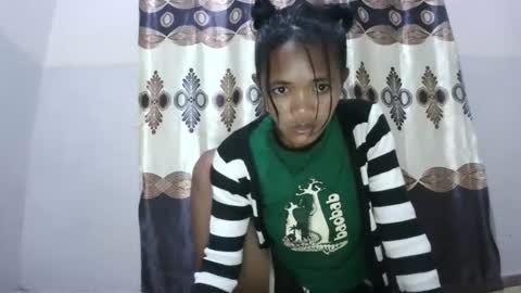 Snapshot of nympholinha chatting on 03.02.25 nympholinha online show from 03.02.25