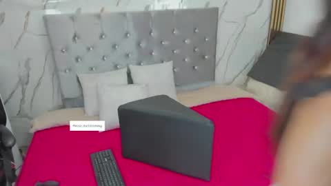 Snapshot of nymphomania9599 chatting on 06.20.26 xionela gates online show from 06.20.26