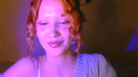 nyra_thira online show from 10.11.25