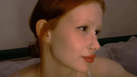 nyra_thira online show from 05.08.26