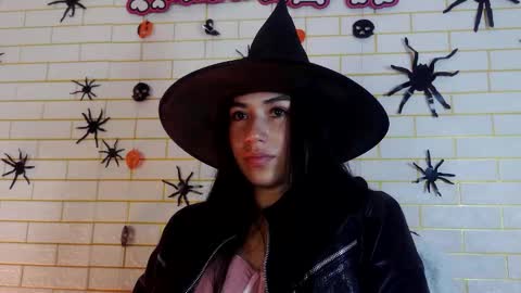 Snapshot of nyx1126 chatting on 10.27.25 nyx1126 online show from 10.27.25