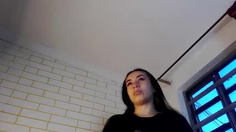 Snapshot of nyx1126 chatting on 11.21.25 nyx1126 online show from 11.21.25