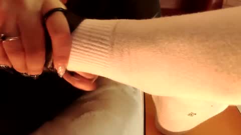 Snapshot of nyx1126 chatting on 11.30.25 nyx1126 online show from 11.30.25