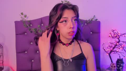 Snapshot of nyx_nayla chatting on 12.03.24 online show from 12.03.24