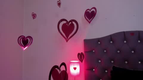 Snapshot of nyx_nayla chatting on 02.12.25 online show from 02.12.25