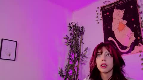 Snapshot of nyx_nayla chatting on 12.23.25 online show from 12.23.25