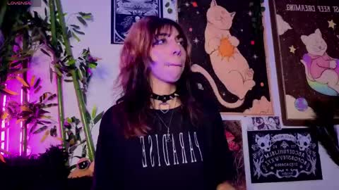 Snapshot of nyx_nayla chatting on 03.17.26 online show from 03.17.26