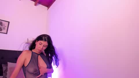 nyxa_ online show from 10.22.25