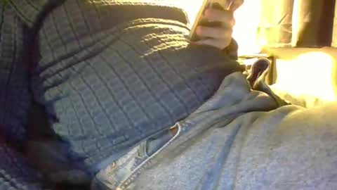 Snapshot of obedient9402 chatting on 12.03.25 obedient9402 online show from 12.03.25