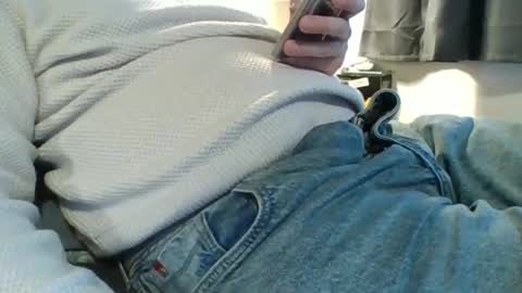 Snapshot of obedient9402 chatting on 12.04.25 obedient9402 online show from 12.04.25