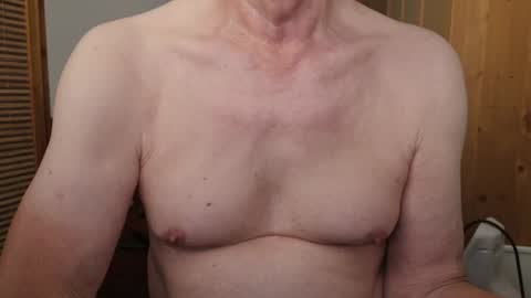 Snapshot of obediently77 chatting on 08.02.26 obediently77 online show from 08.02.26