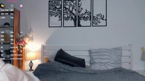 Elis online show from 02.15.26